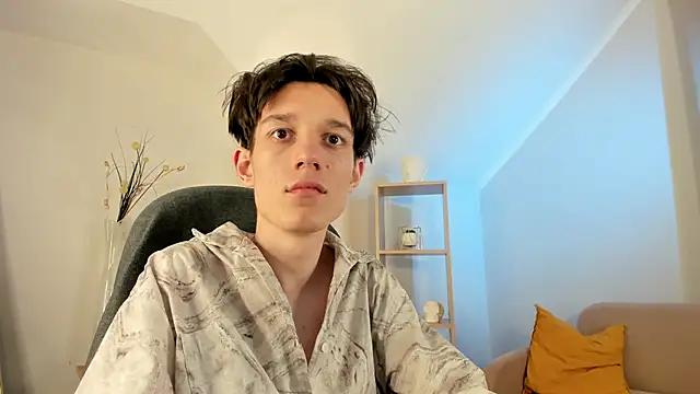 Aiden_Alvaro