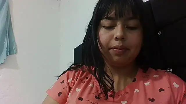 Alana_Lou