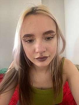 AliceHoneyy