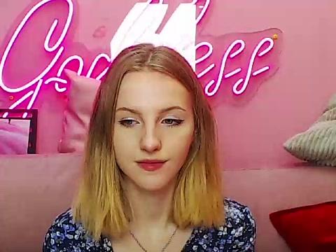 AliceLilFoxieB
