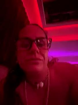Alicedeville_69