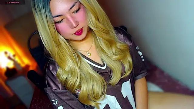 Alicia_Rose69