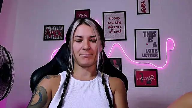 AlisaFrost