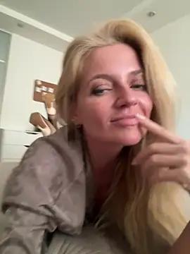 AlisonXCristal
