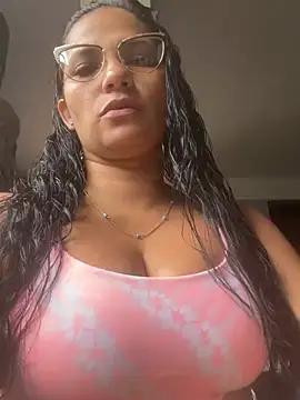 Allyson_25
