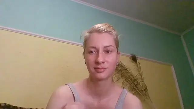 Amber_and_Blond