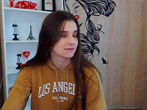 AmeliHot_