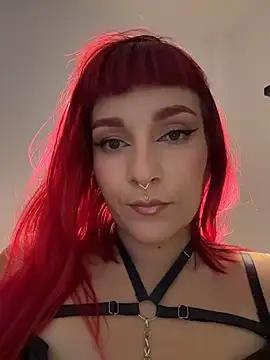 Amelie-RedHoney