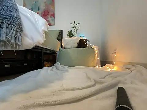 Anadia_Starr