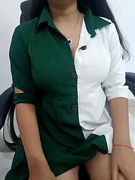 Ananya_queen