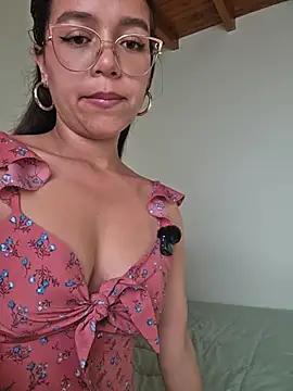 Andrea-Queen
