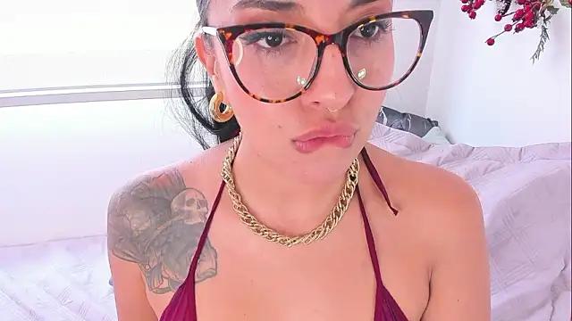 Angel_Akire
