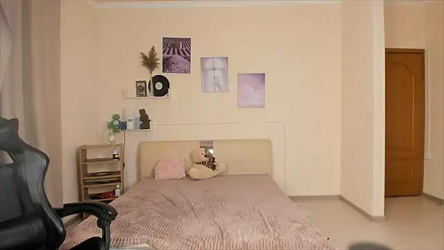 Ann_Daviss