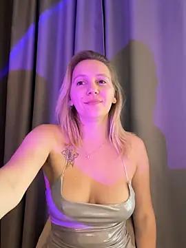 Ann_first_kiss