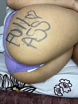Anna_dirty2