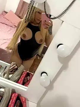 Anne_01_00