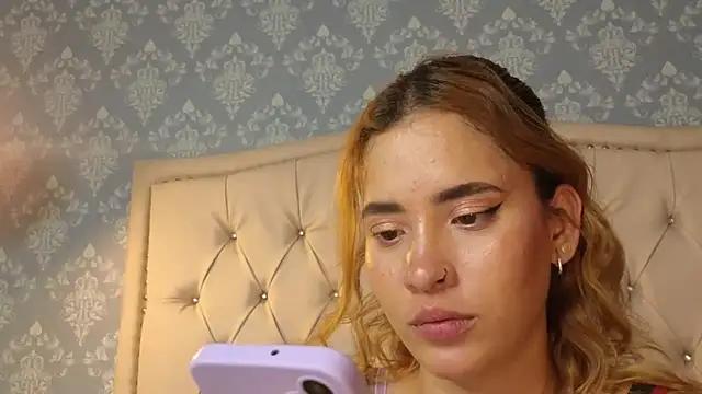April_Bensonn