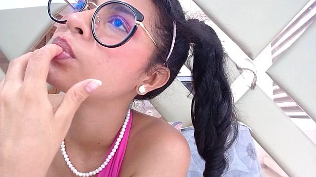 Ariana_Janess
