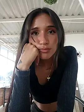 Ariannaa_tay