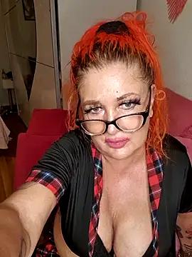 AshleyRedlips