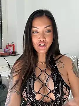 AsianLadyWan