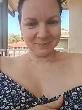 Aussie_irisqueenclimaxer