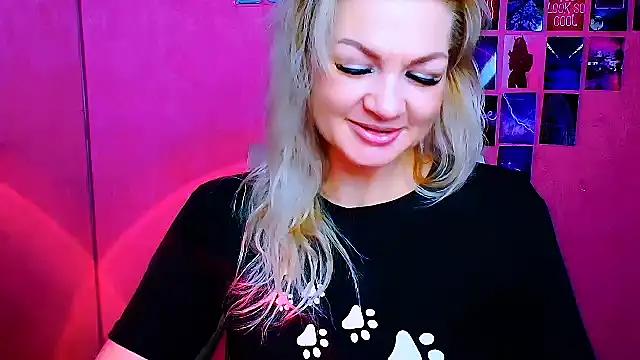 Baddy_Girl_