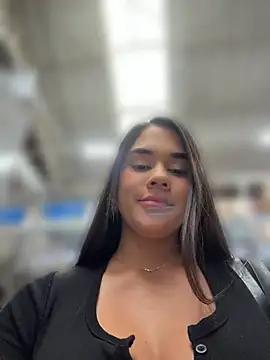 BellaLeclair_