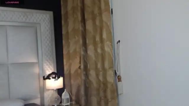 Bella_Rusell