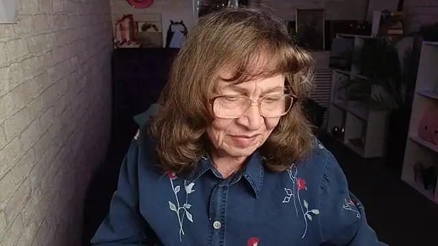 Betty_Brick
