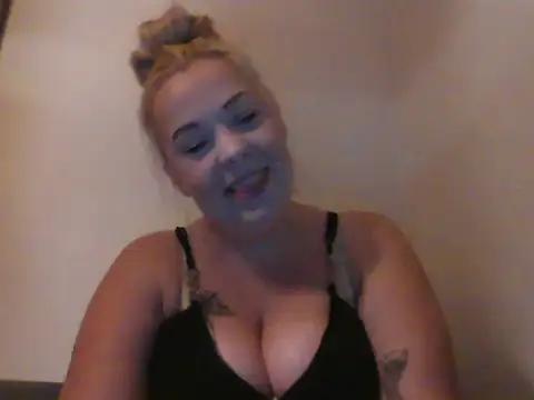 Blond_BDSM_Bitch