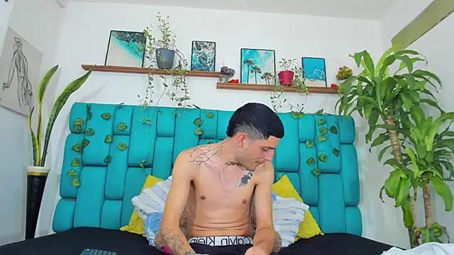 BoyMaxLatin