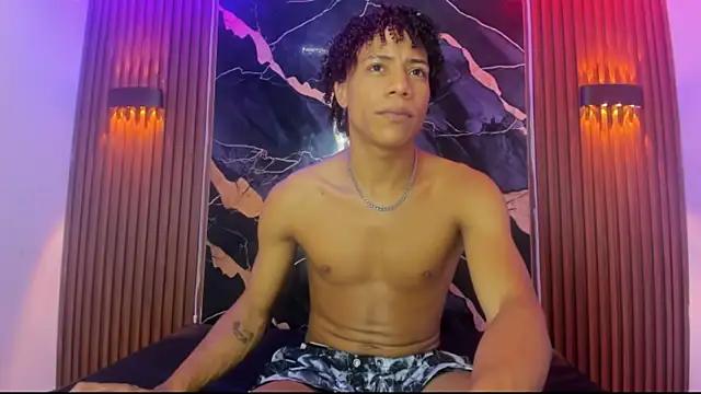 Boys_latin_hot_1