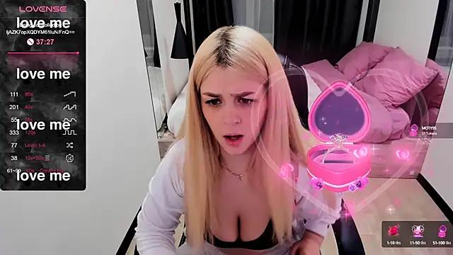 Brianna_Love_