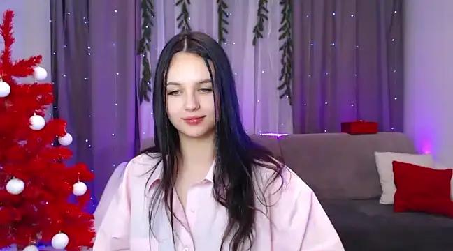 Caroline_amber3