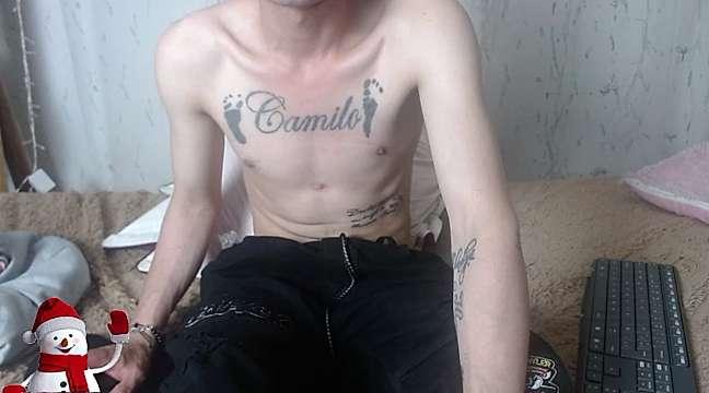 Charlie_dickhot