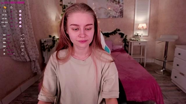 Charming_Luna