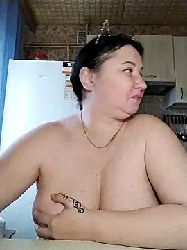 ChattyMILf