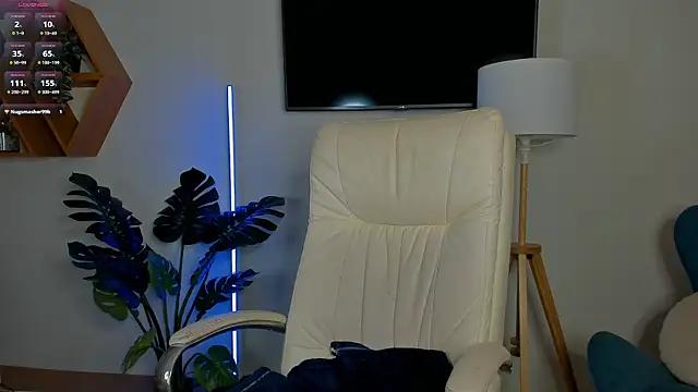 Cherryy_Kiss