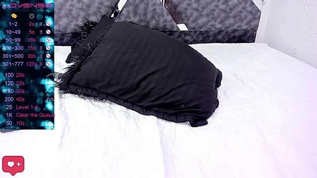 Chiqui_Black