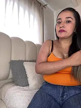 ChloeSaint_