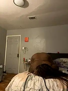 ChocolateKissesBaee