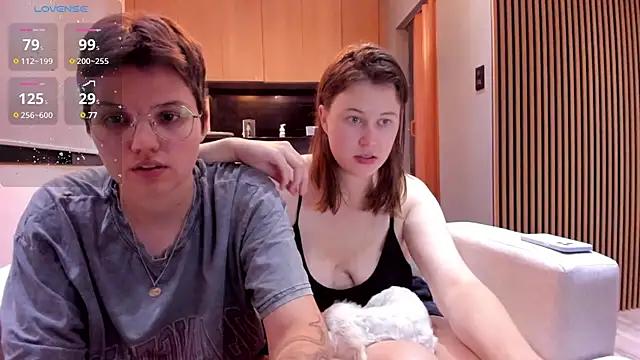 Cozy_couple