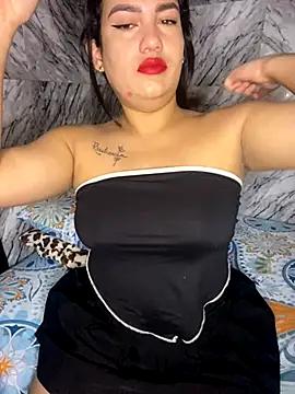 Cumming_Tiffani