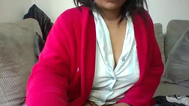 Curvy_Chanel30