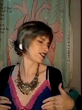 Daisyelobinhox2
