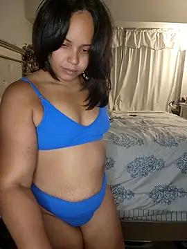 Damaris__mia