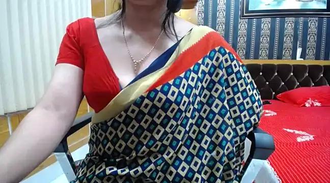 Desi_maisa130