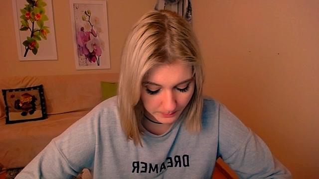 Di_Doll