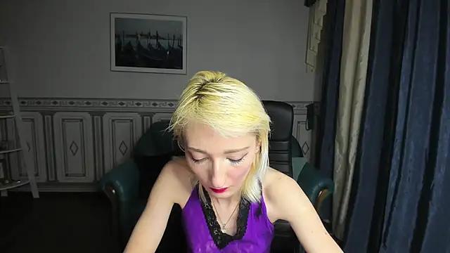 Eliana_Harris
